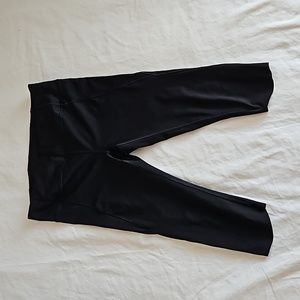Athleta Black Cropped Leggings Pants Size Medium